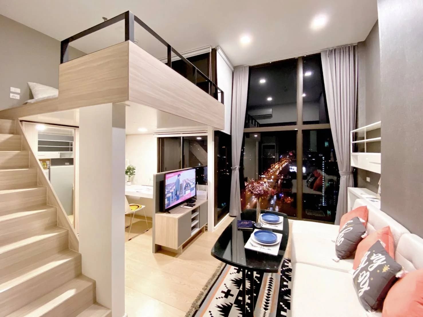ขายคอนโด Chewathai Residence Asoke (ชีวาทัย เรสซิเดนซ์ อโศก) 2
