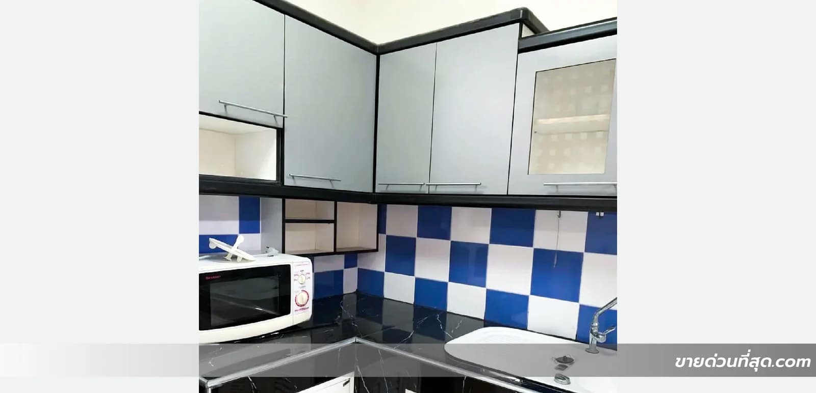 ขายและให้เช่าทาวน์โฮม 3 ชั้น บ้านกลางเมือง นาคนิวาส ซ.4 เนื้อที่ 21 ตร.ว. 2