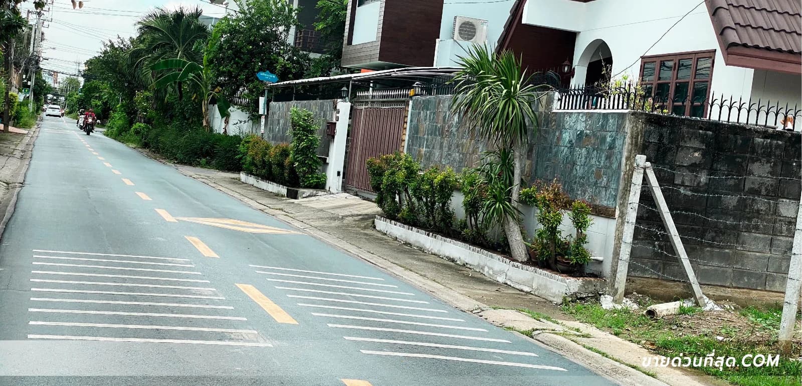 ขายที่ดินเปล่าถมแล้วขนาด 42 ตร.ว. ตั้งอยู่ สตรีวิทยา 2 ซอย 10 4