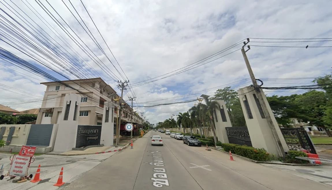 ให้เช่าบ้านแฝด 2 ชั้น หมู่บ้านกฤษณา สุวรรณภูมิ เนื้อที่ 37.5ตร.ว. 5
