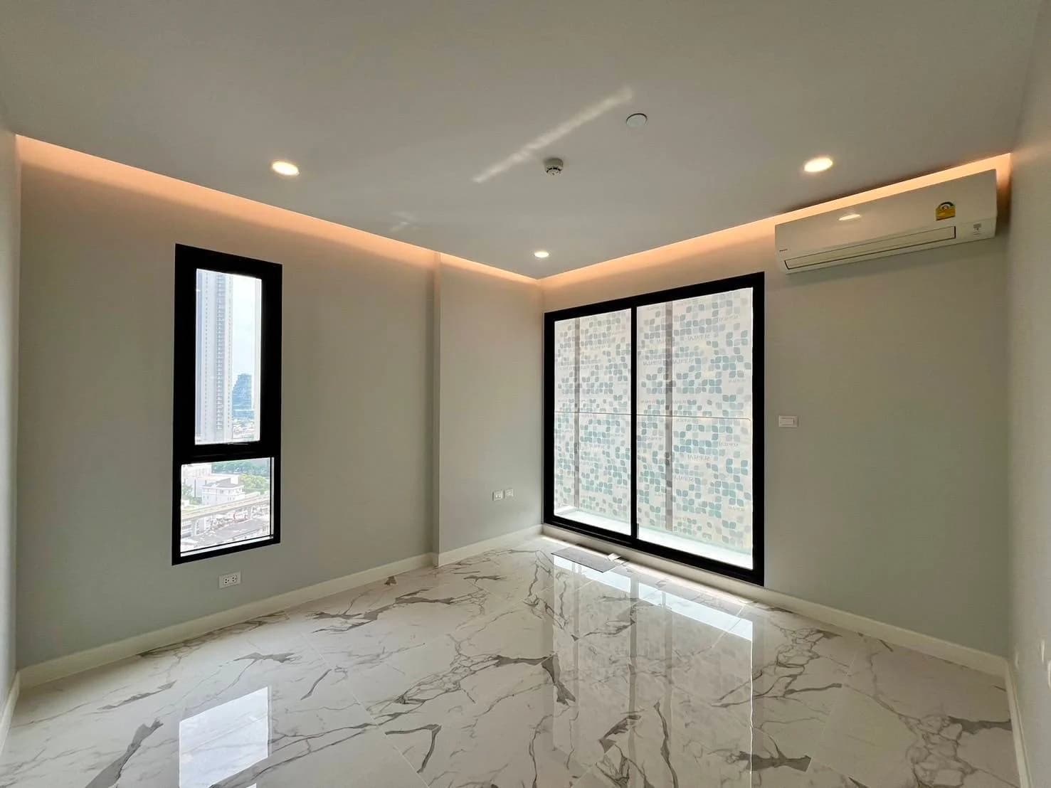 ขายคอนโด Supalai Premier Charoen Nakhon (ชั้น 22 2ห้องนอน 2ห้องน้ำ) 4