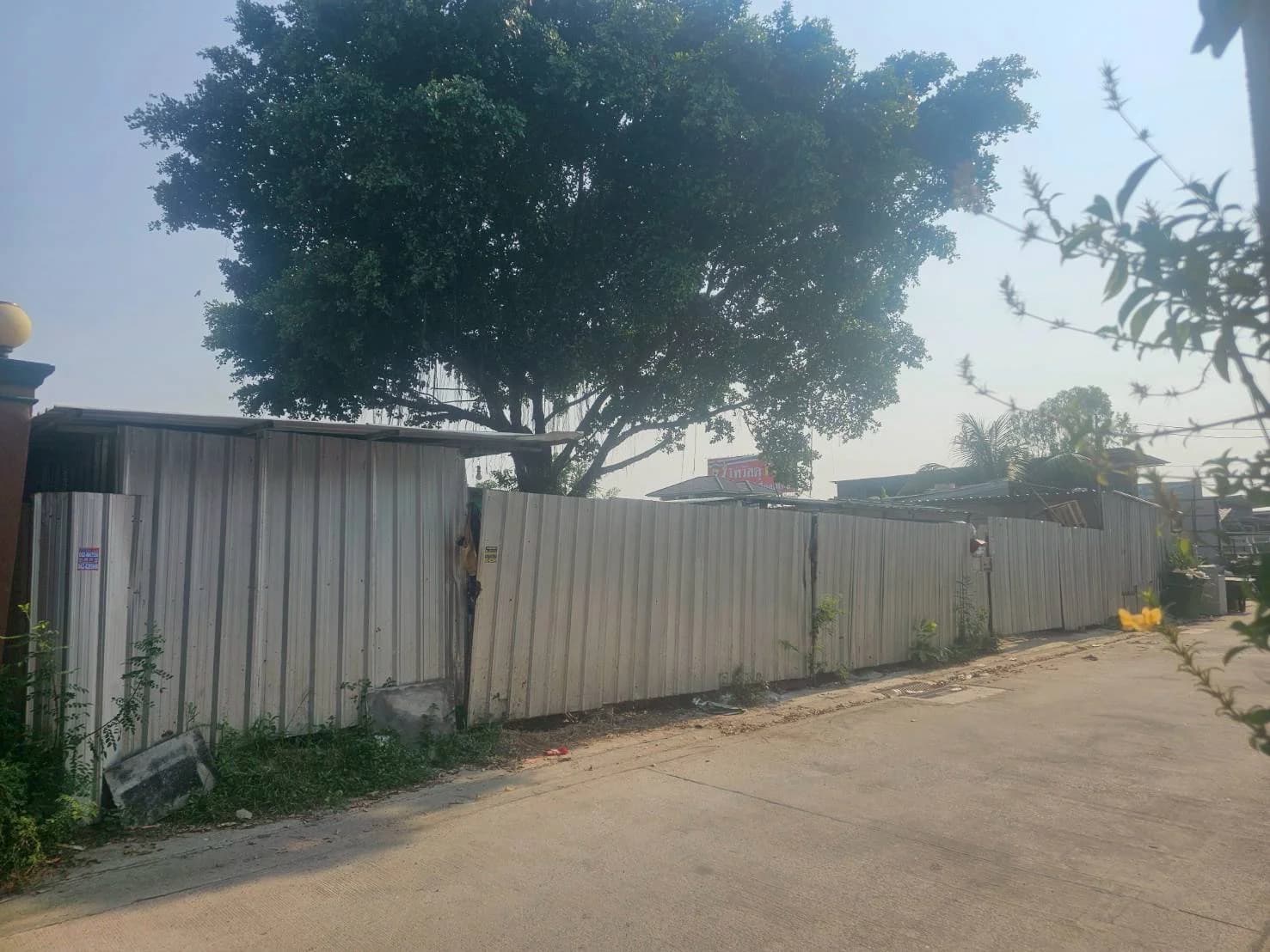 ขายที่ดิน 150 ตร.ว. ซ.พัฒนาชนบท 3 แยก 4 ลาดกระบัง ใกล้สนามบินสุวรรณภูมิ 2