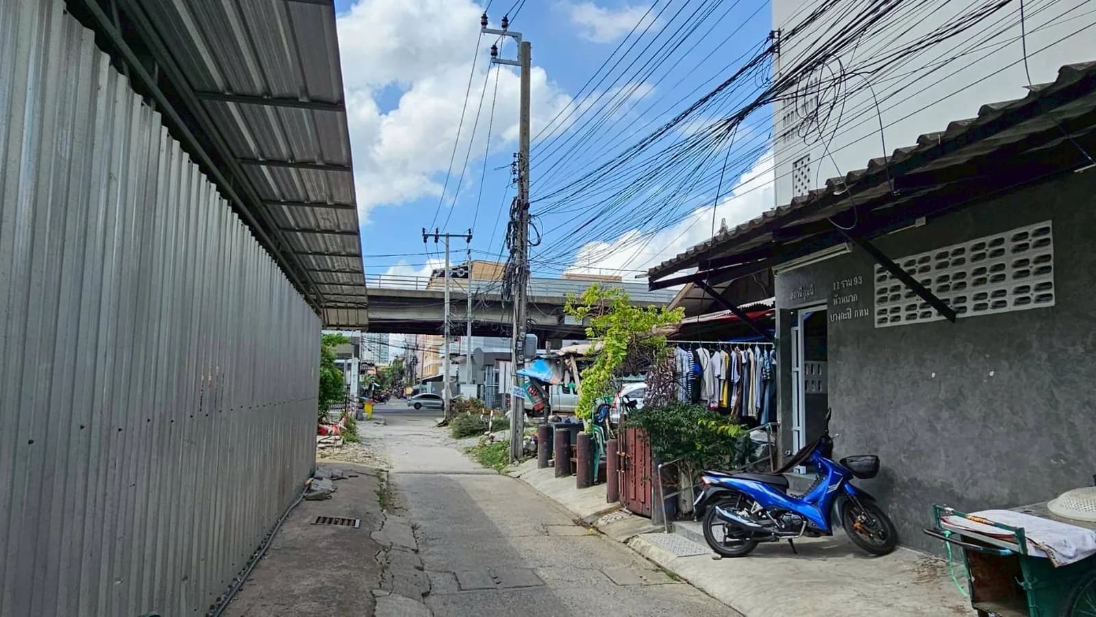 ขายหอพัก 34.50 ตร.ว. ซอยรามคำแหง 93 ติด MRT แยกลำสาลี ใกล้เดอะมอลล์ บางกะปิ 3