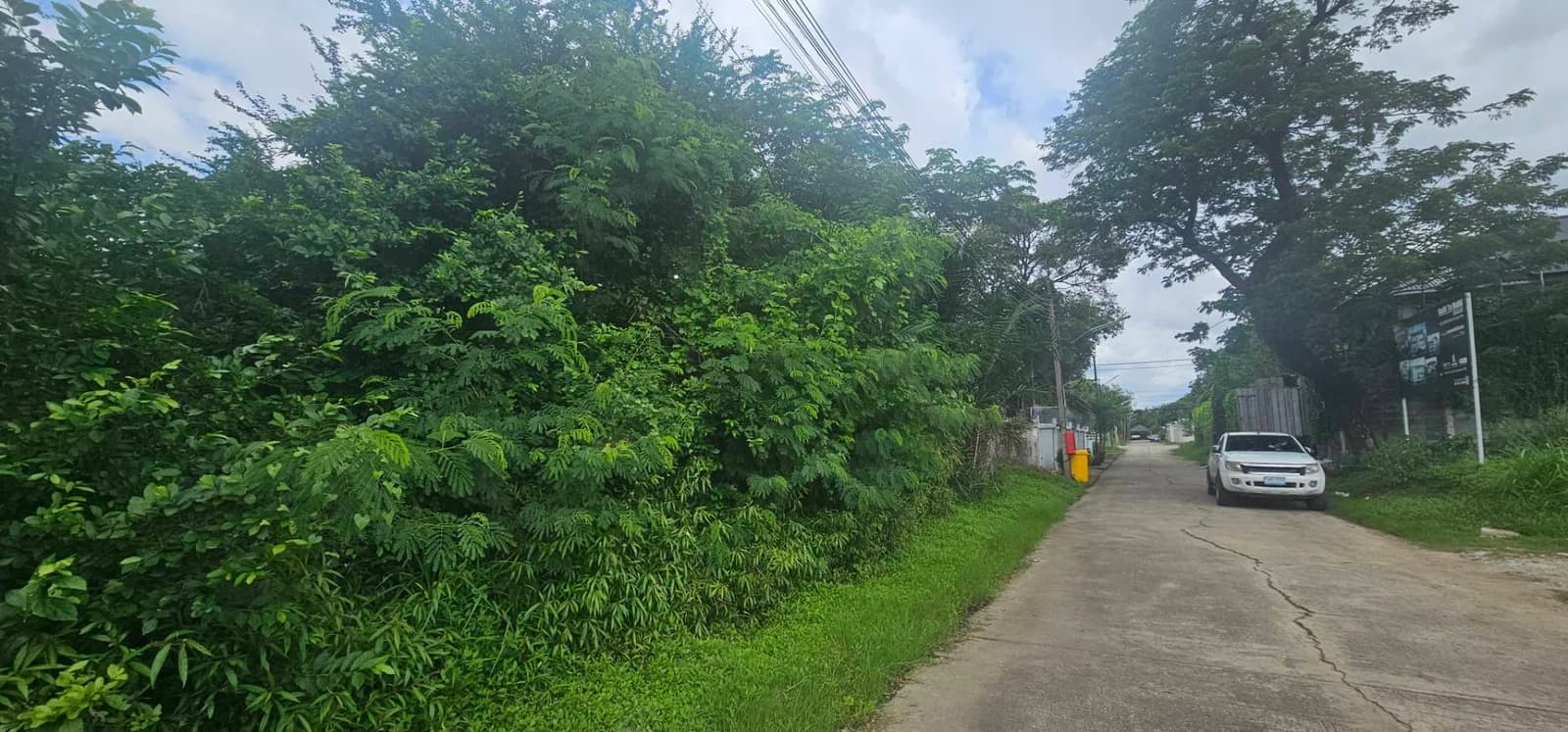 ขายที่ดิน 200 ตร.ว. หมู่บ้านเอื้อสุข พัฒนาการ 58 ซอย 6 ใกล้ถนนศรีนครินทร์ 5