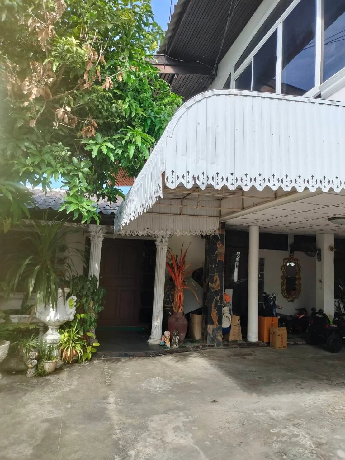 ขายบ้านเดี่ยว 2 ชั้น 147 ตร.ว. ลาดพร้าว ซ. 41 (ซอยภาวนา) ใกล้ เซ็นทรัล ลาดพร้าว 2