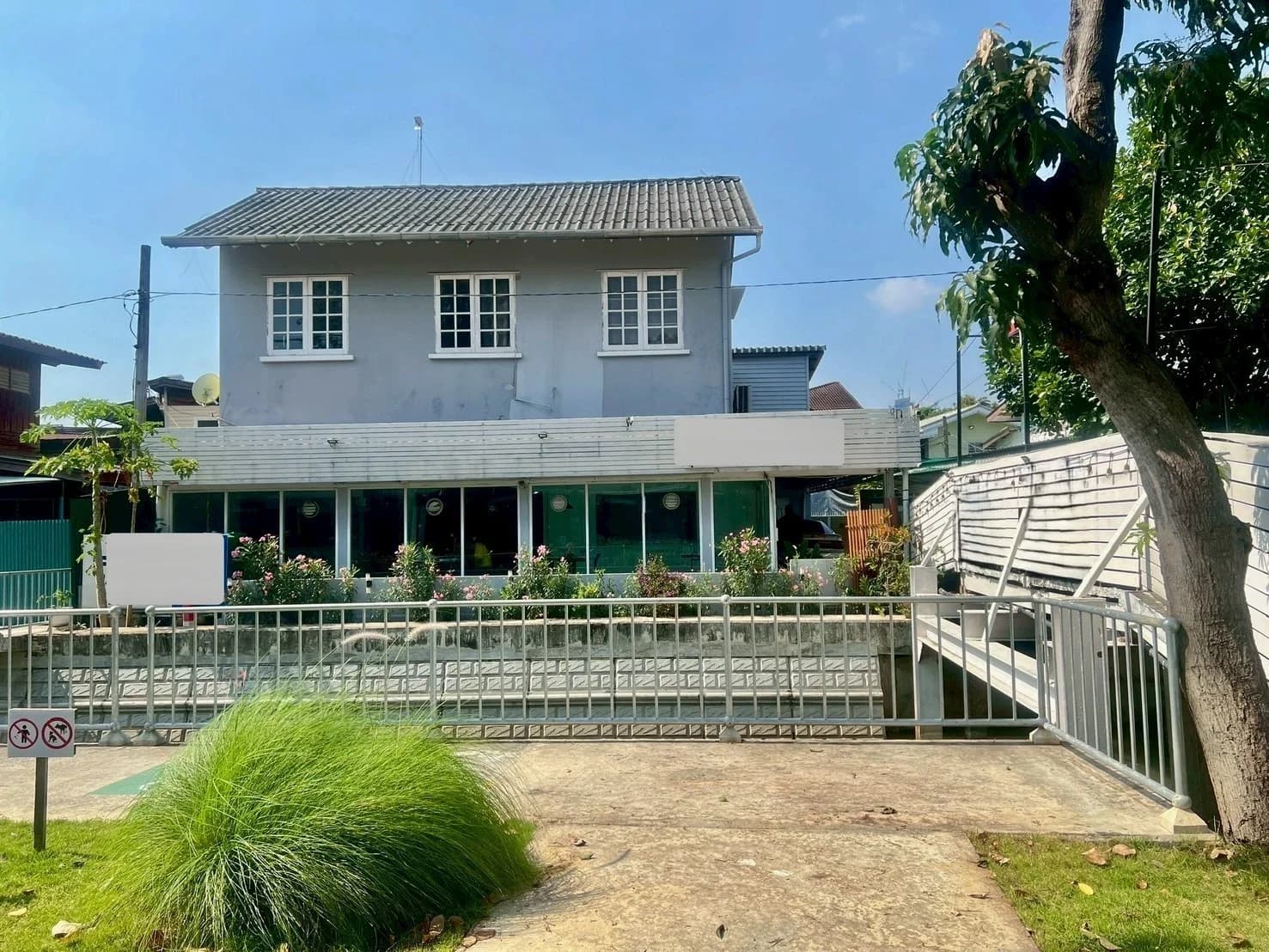 ขายบ้านเดี่ยว 2 ชั้น 88 ตร.ว. ย่านราชวัตร ถนนพระราม 5 ใกล้ตลาดราชวัตร 2