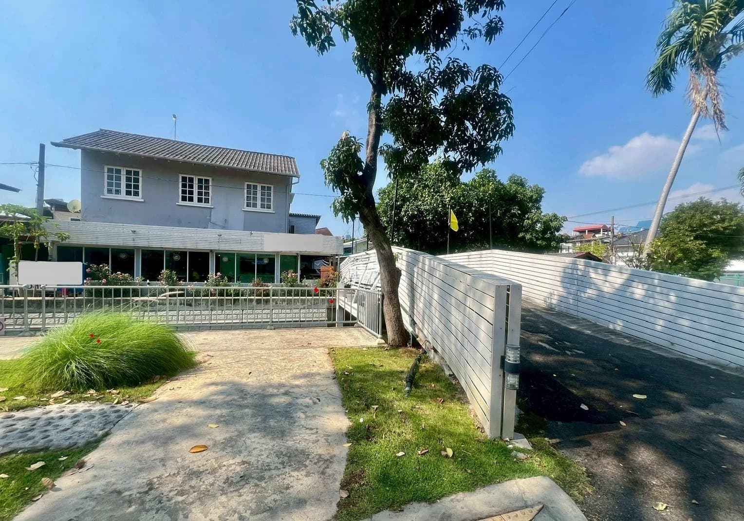 ขายบ้านเดี่ยว 2 ชั้น 88 ตร.ว. ย่านราชวัตร ถนนพระราม 5 ใกล้ตลาดราชวัตร 5