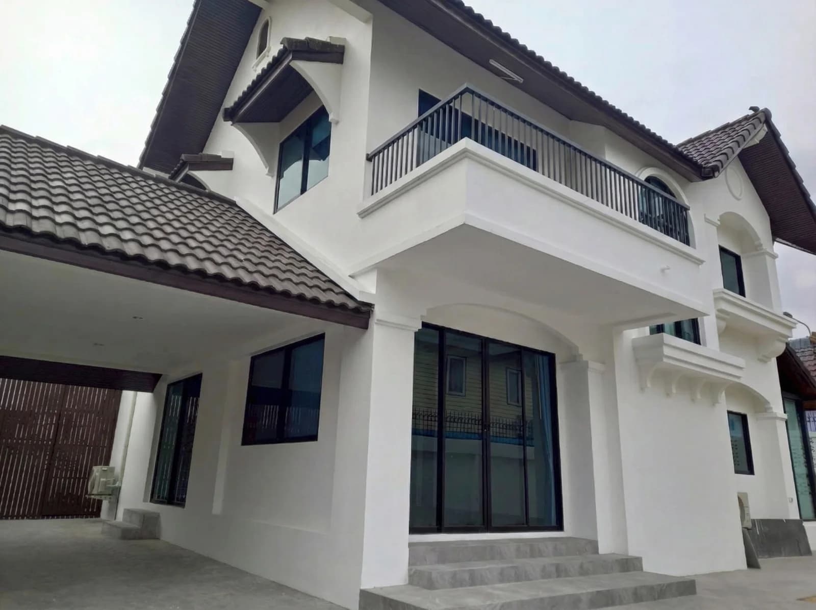 ขายบ้านเดี่ยว 2 ชั้น 85 ตร.ว. ซอยมิถุนายน 20 แยก 5 ใกล้โรงเรียนนานาชาติเคไอเอส 1