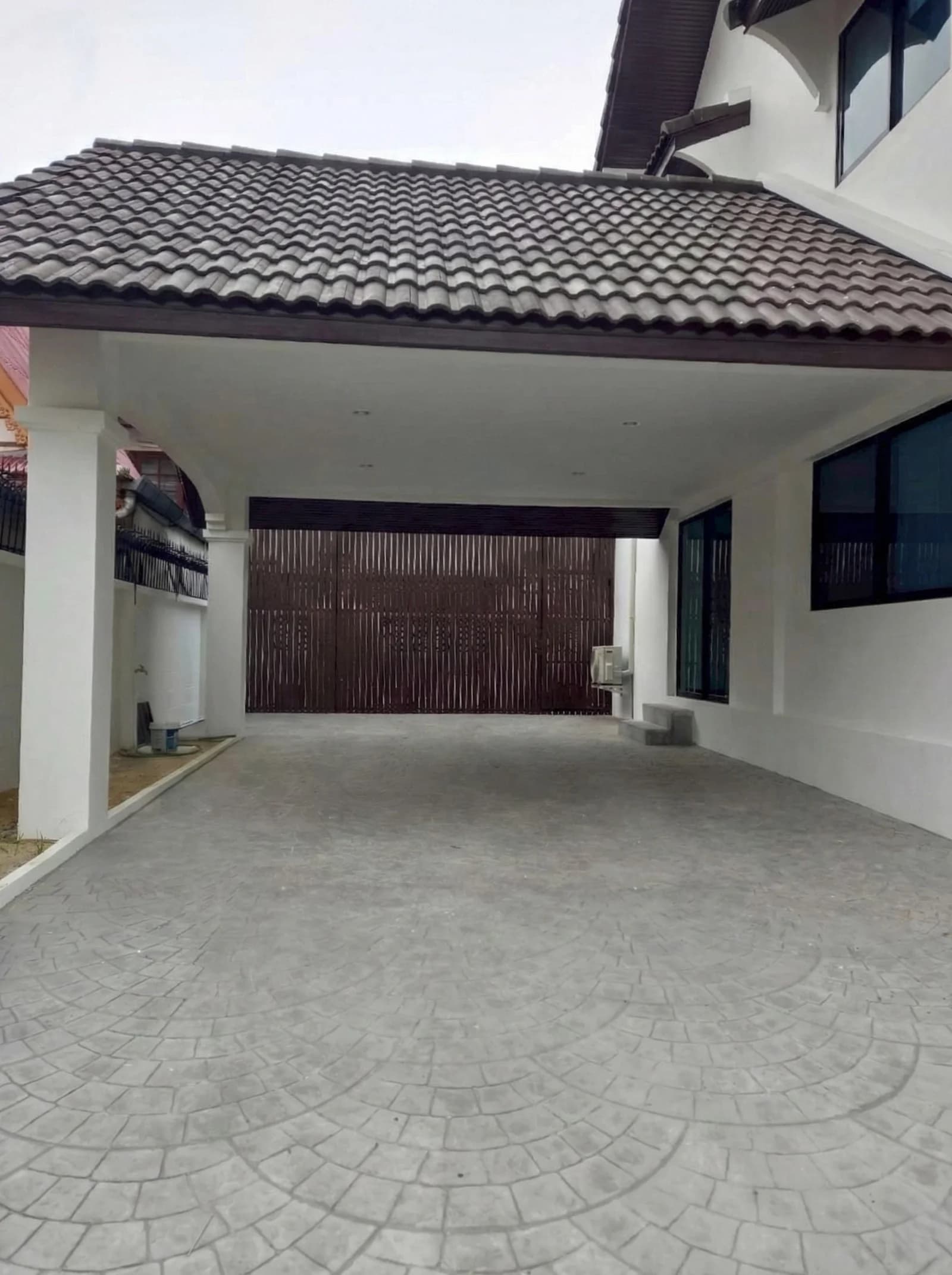 ขายบ้านเดี่ยว 2 ชั้น 85 ตร.ว. ซอยมิถุนายน 20 แยก 5 ใกล้โรงเรียนนานาชาติเคไอเอส 2