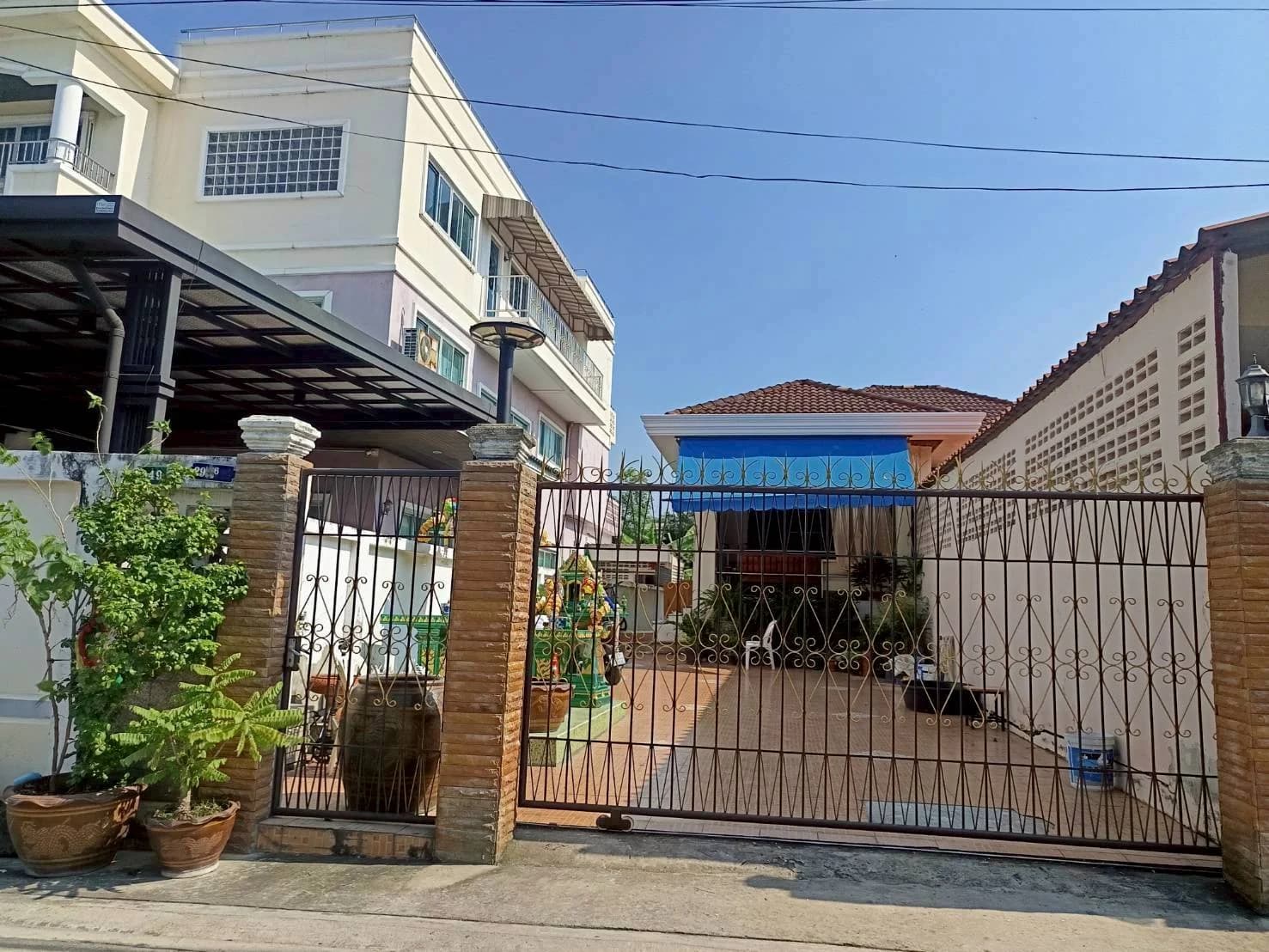 ขายบ้านชั้นเดียว 100 ตร.ว. ซ.อ่อนนุช 66 แยก 19-12-4 ใกล้ศูนย์กีฬาบึงหนองบอน 1