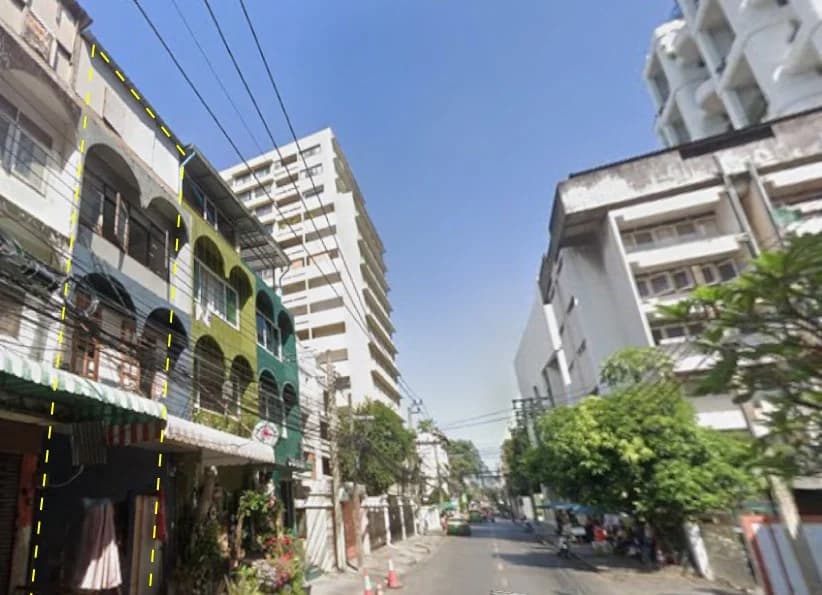 ให้เช่าอาคารพาณิชย์ 3 ชั้น พร้อมดาดฟ้า 11.4 ตร.ว. ซ.สุขุมวิท 4 ใกล้สวนเบญจกิติ 2