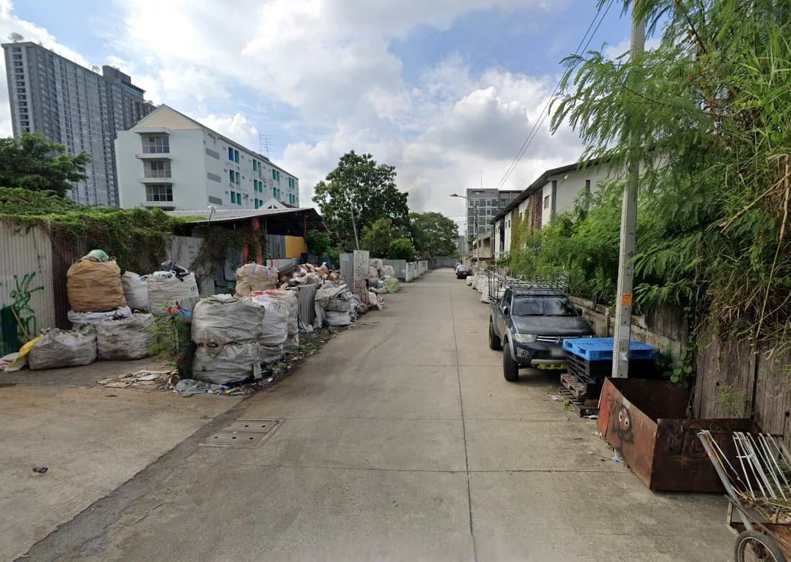 Land for Sale, 1 Rai 0 Ngan 34 Sq.Wah, Near Pu Chao BTS Station 3